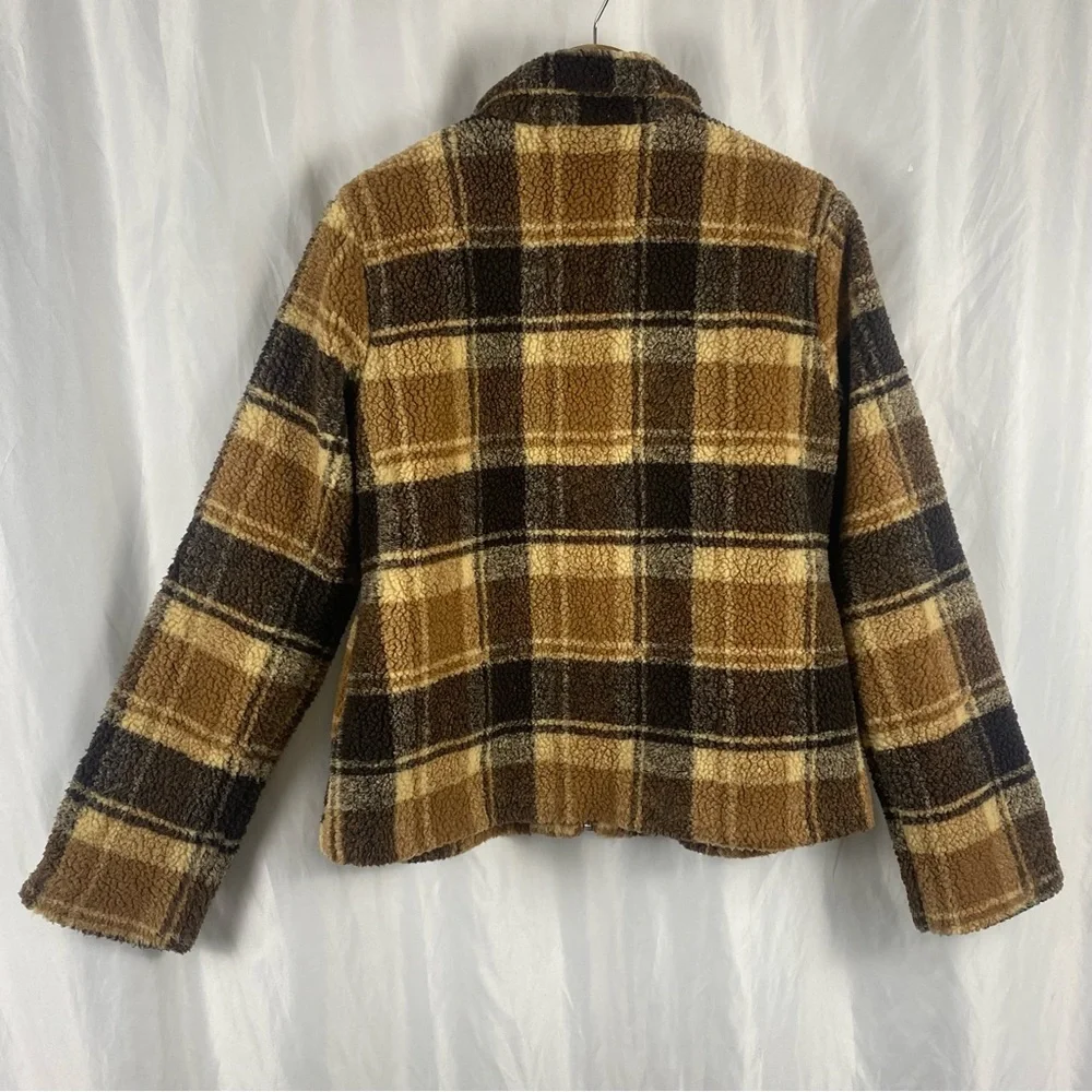 Have Women’s Plaid Teddy Jacket Size Large - Picture 8 of 16